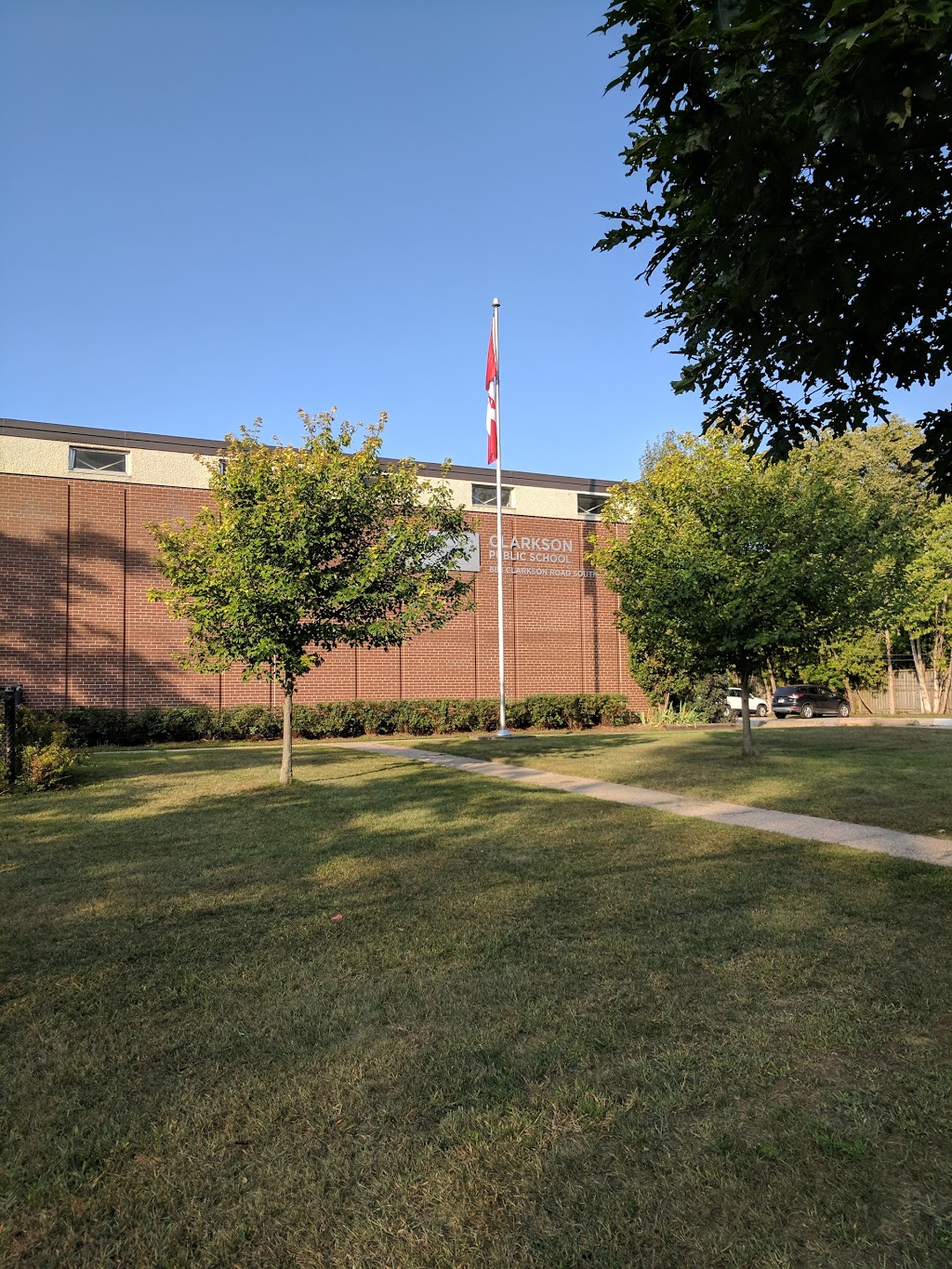 Clarkson Public School | 888 Clarkson Rd S, Mississauga, ON L5J 2V3, Canada | Phone: (905) 823-4470