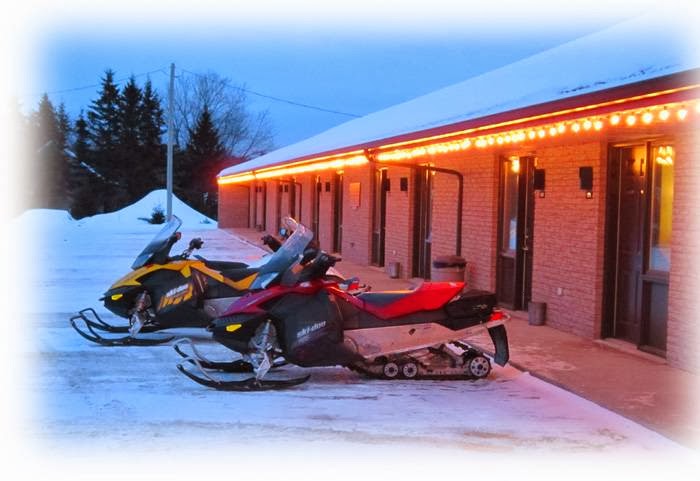 Motel Alexandrin | 18610 Boulevard Lacroix, Saint-Georges, QC G5Y 5B8, Canada | Phone: (418) 228-8248