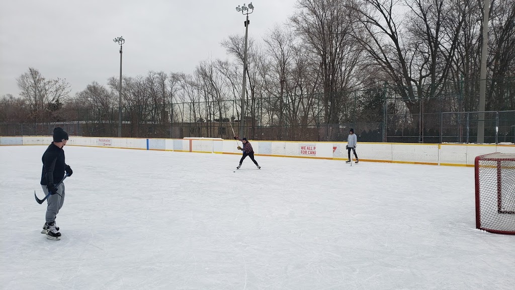 Humber Valley Rink | 50 Anglesey Blvd, Etobicoke, ON M9A 3B5, Canada | Phone: (416) 338-7465