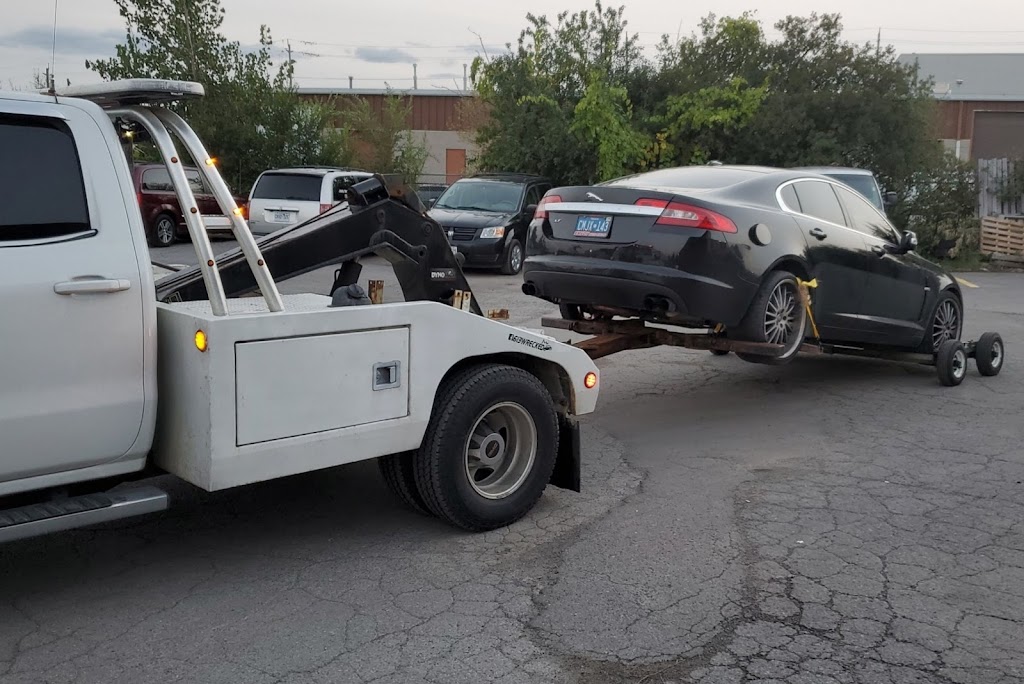 Cheapest towing in Ottawa and Gatineau | 2797 Quinn Rd, Gloucester, ON K1T 3V4, Canada | Phone: (613) 879-8793