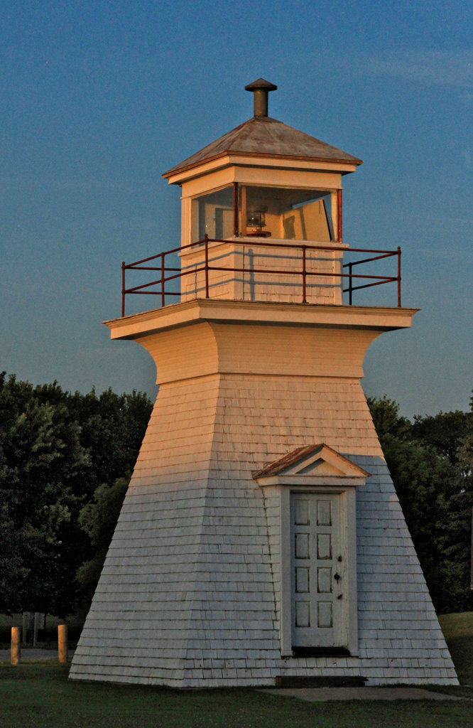 Marine Museum of Manitoba Selkirk Inc | 490 490 Eveline St, Selkirk, MB R1A 1E6, Canada | Phone: (204) 482-7761