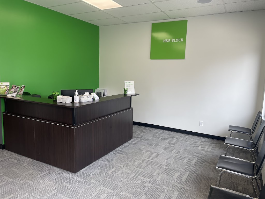 H&R Block | 618 Thornhill St, Morden, MB R6M 1E8, Canada | Phone: (204) 822-1287