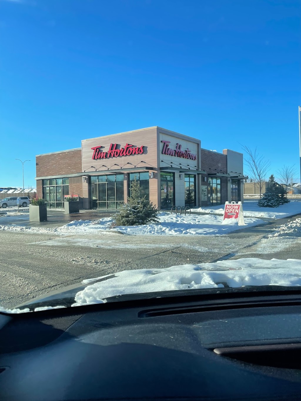 Tim Hortons | 2443 54 Ave SW, Calgary, AB T3E 1M8, Canada | Phone: (587) 619-1282