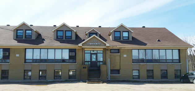 École Saint-Nom-De-Marie | 8 Rue Laramée, Lac-Sainte-Marie, QC J0X 1Z0, Canada | Phone: (819) 467-5597
