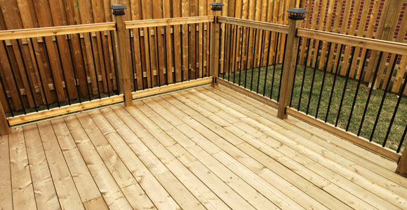 Unique Fences And Decks | 1299 Danforth Rd, Scarborough, ON M1J 1G6, Canada | Phone: (437) 777-9899