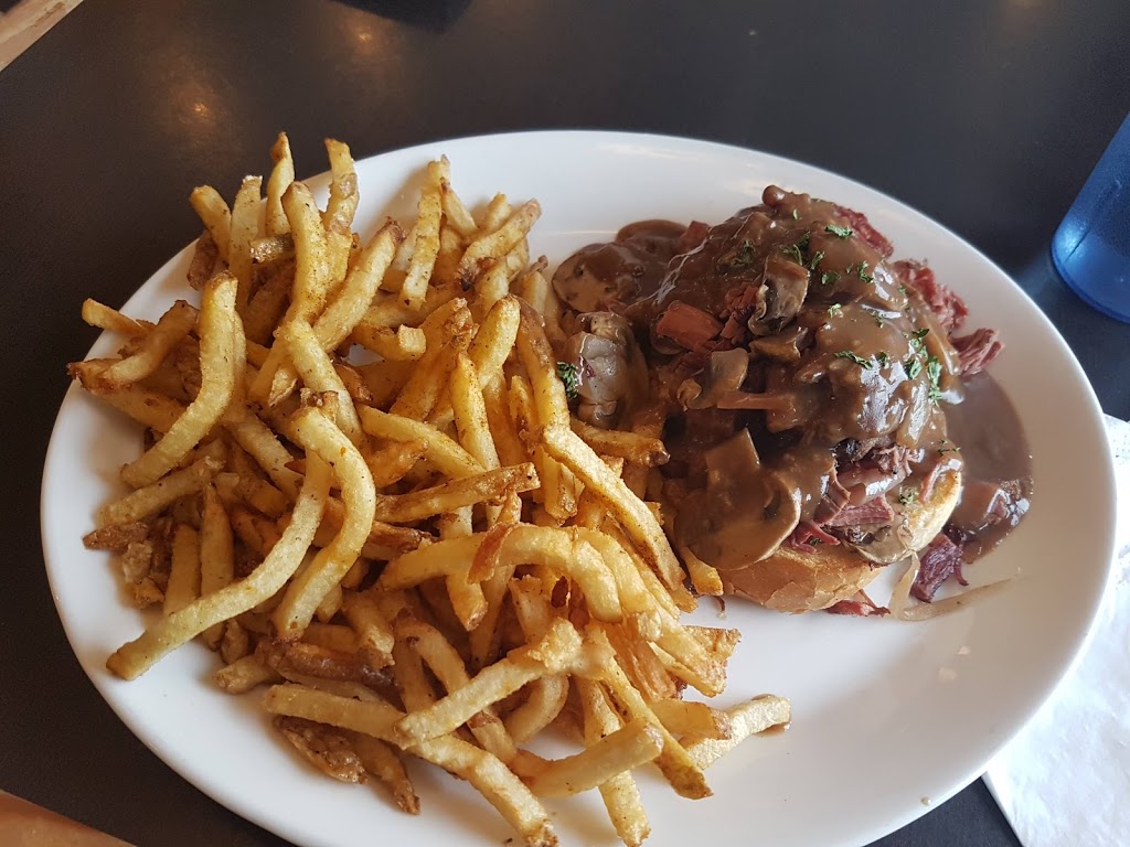 Urban Diner | 12427 102 Ave, Edmonton, AB T5N 0M2, Canada | Phone: (780) 488-7274