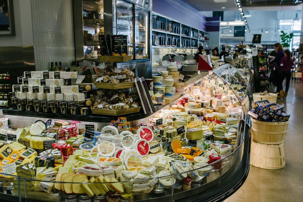 McEwan Gourmet Grocery | 38 Karl Fraser Rd, North York, ON M3C 0H7, Canada | Phone: (416) 444-6262