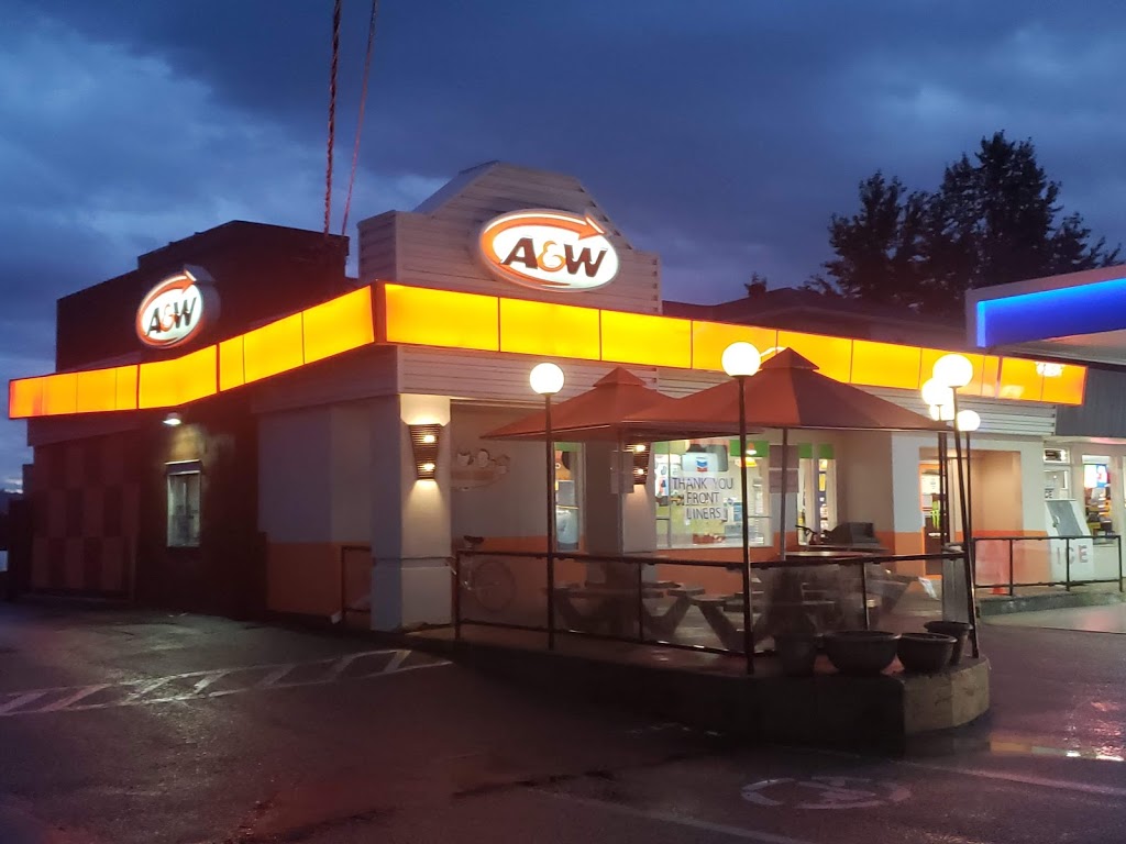 A&W Canada | 913 MacLean Macpherson Rd, Sicamous, BC V0E 2V0, Canada | Phone: (250) 836-2762