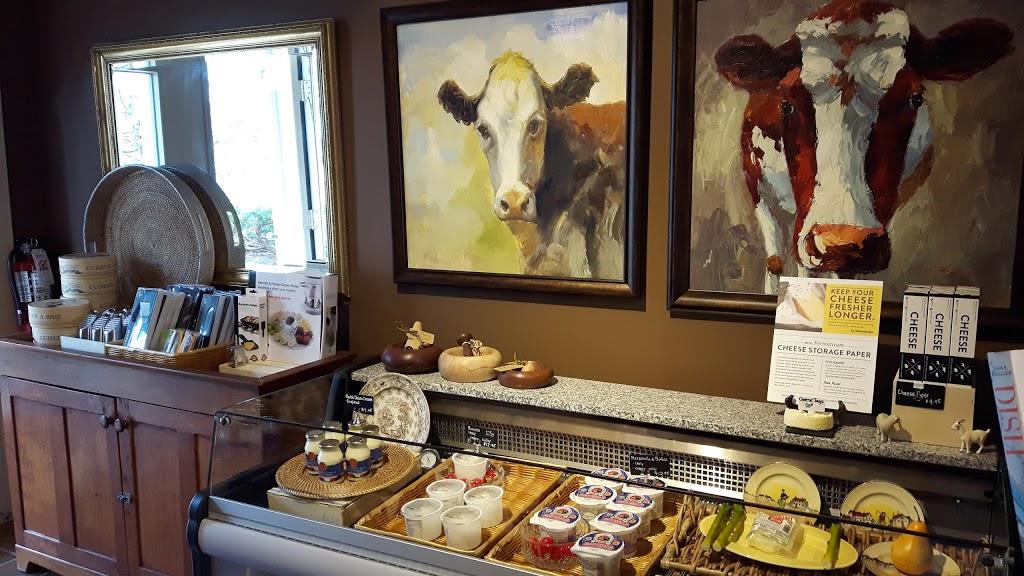 La Jolie Cheese Shop | 2 Orchard Heights Blvd #9, Aurora, ON L4G 3W3, Canada | Phone: (905) 727-2772