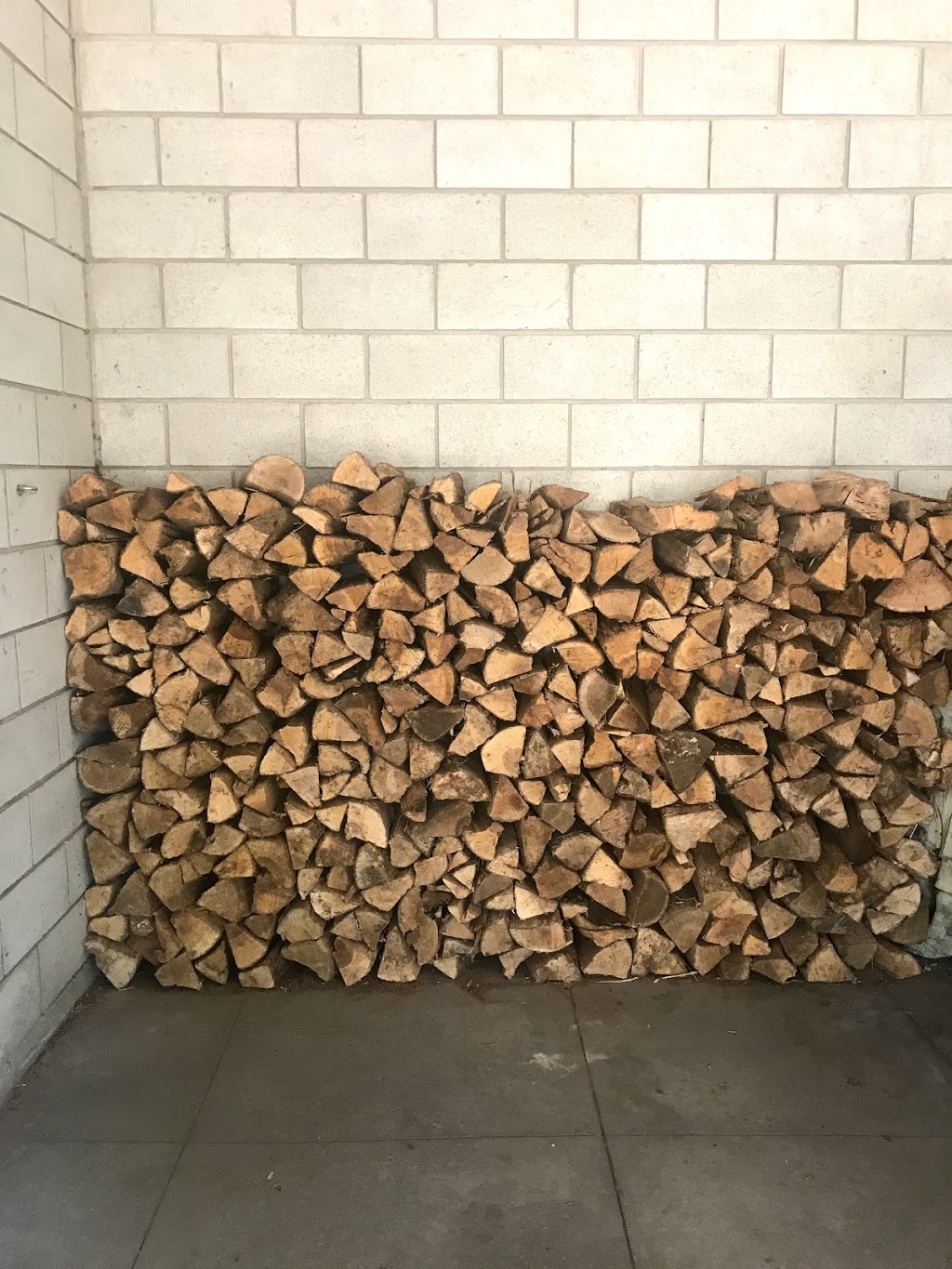 Firewood Delivery Service | 373 Marlee Ave, North York, ON M6B 3H9, Canada | Phone: (647) 960-9663