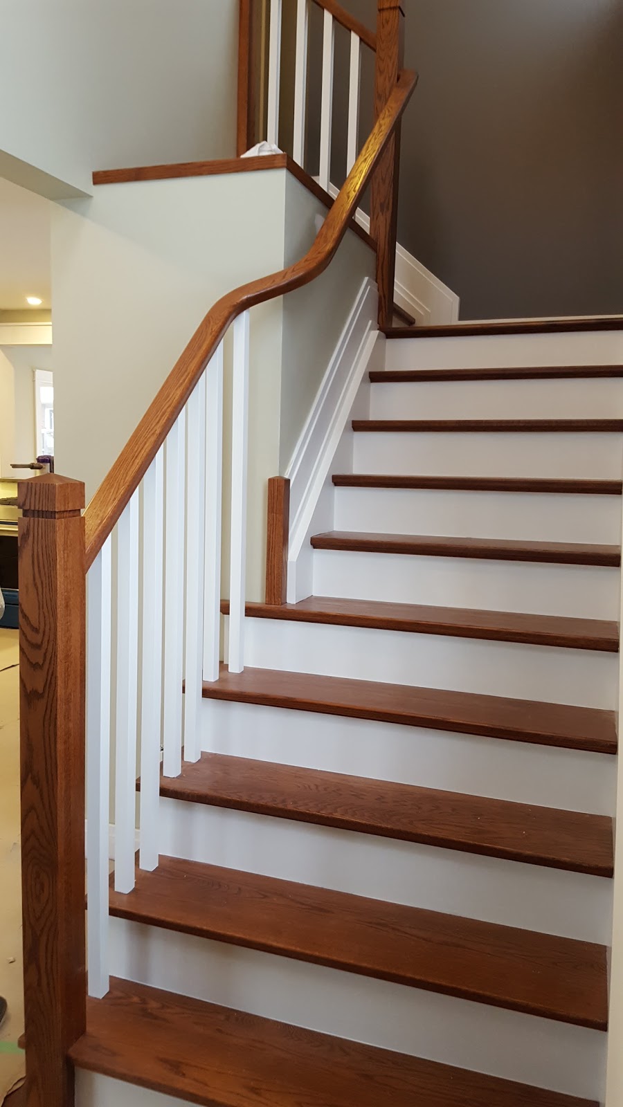 Kenedy Stairs Inc | 336 Green Rd, Hamilton, ON L8E 2B2, Canada | Phone: (905) 662-4949