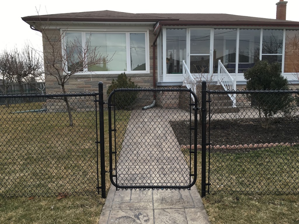 Universal Fencing Designs INC | 2101 18th Side Rd, Tottenham, ON L0G 1W0, Canada | Phone: (647) 203-6957