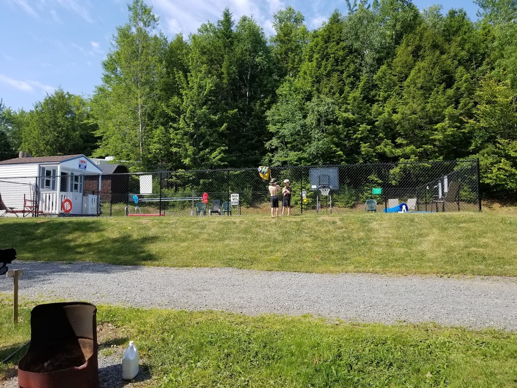 Boutiliers Glen Campground | 1339 Ashdale Rd, Mount Uniacke, NS B0N 1Z0, Canada | Phone: (902) 757-2401