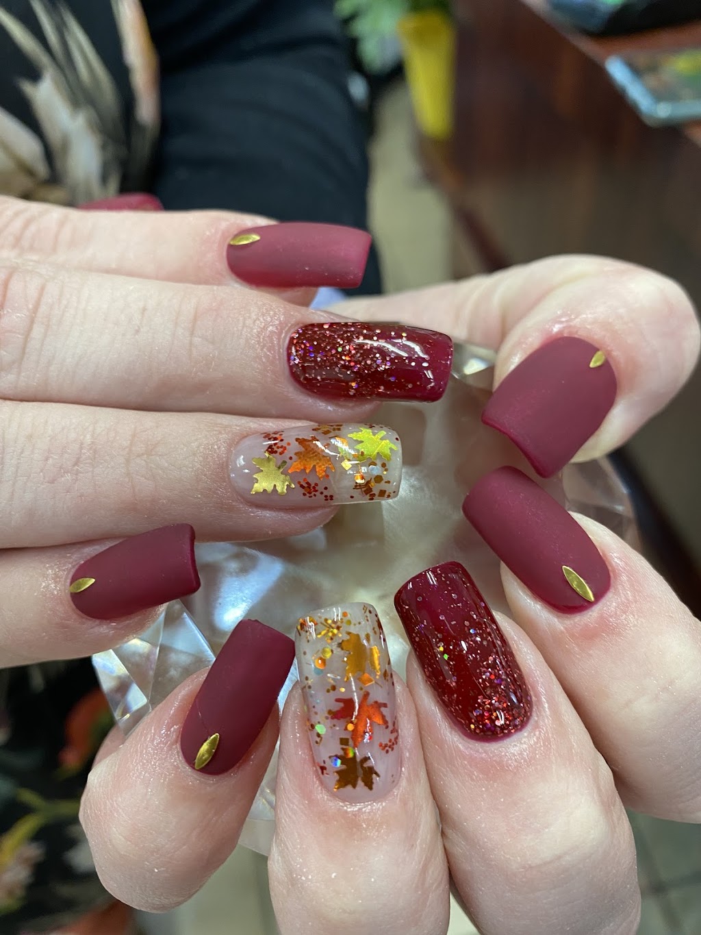 Elegant Nails | 8334 160 Ave NW, Edmonton, AB T5Z 3P1, Canada | Phone: (780) 456-2022