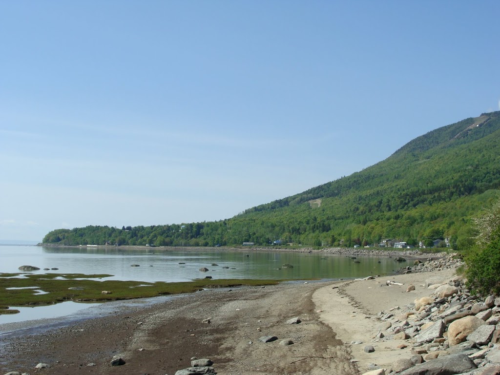 Eglise | Petite-Rivière-Saint-François, QC G0A 2L0, Canada