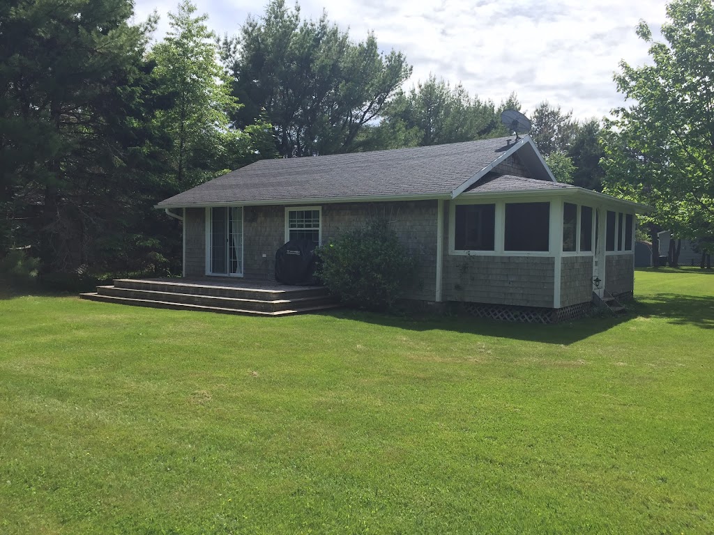 Sea Glass Cottage | 7 Mary Grace Ln, Belle River, PE C0A 1B0, Canada | Phone: (647) 280-1773