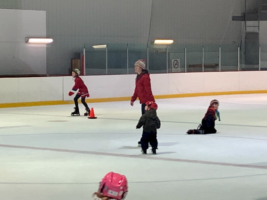 Asticou Figure Skating Club | 92 Rue du Patrimoine, Gatineau, QC J9H 3P4, Canada | Phone: (819) 685-5008