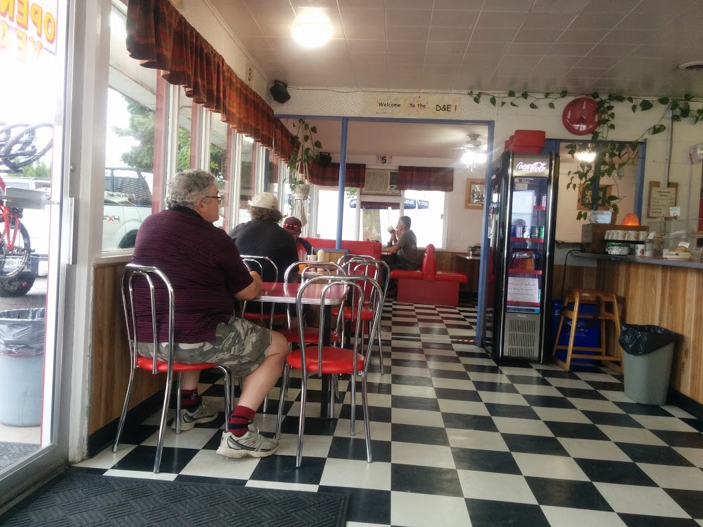 D & E Diner | 604 George St, Enderby, BC V0E 1V0, Canada | Phone: (250) 838-7607