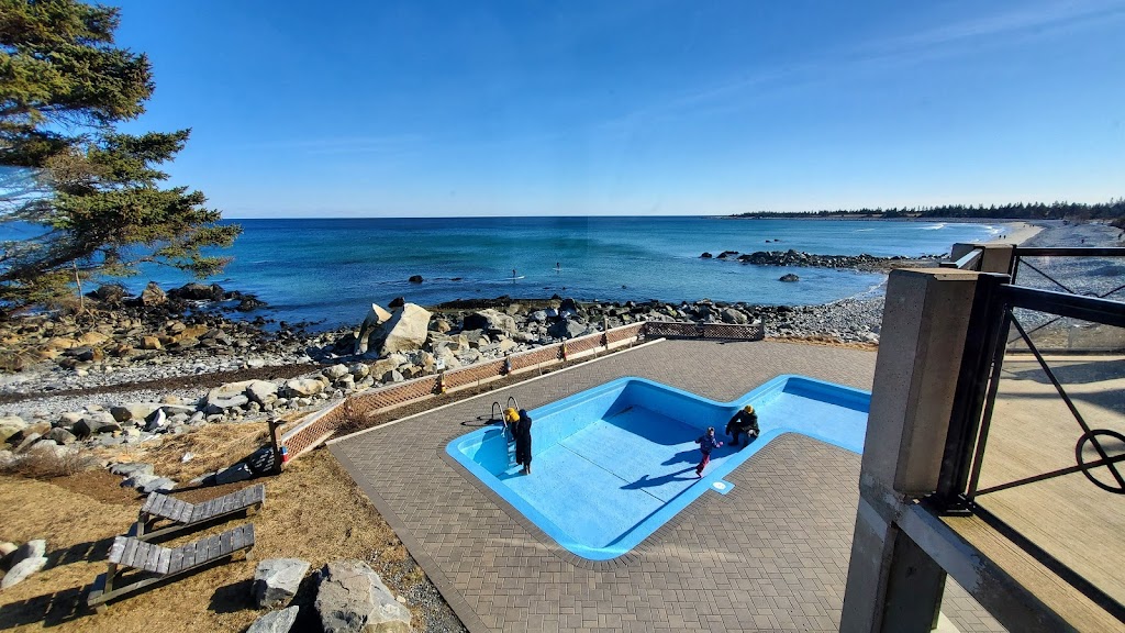 White Point Beach Resort | 75 White Point Beach Resort Rd, Hunts Point, NS B0T 1G0, Canada | Phone: (902) 354-2711