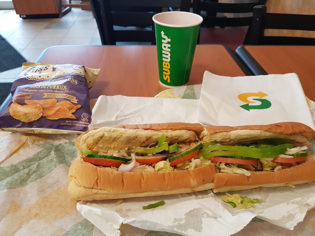 Subway | Rymal Rd E Unit 103, Hannon, ON L0R 1P0, Canada | Phone: (905) 692-0111