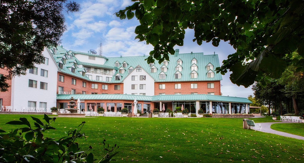 Château-Vaudreuil Hôtel & Suites | 21700 Route Transcanadienne, Vaudreuil-Dorion, QC J7V 8P3, Canada | Phone: (450) 455-0955