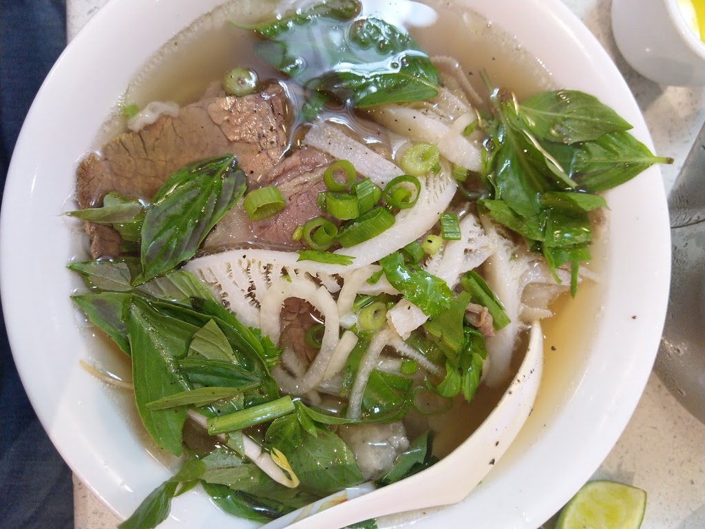 Pho Tien Phat | 2133 Jane St, North York, ON M3M 1A2, Canada | Phone: (416) 240-7738