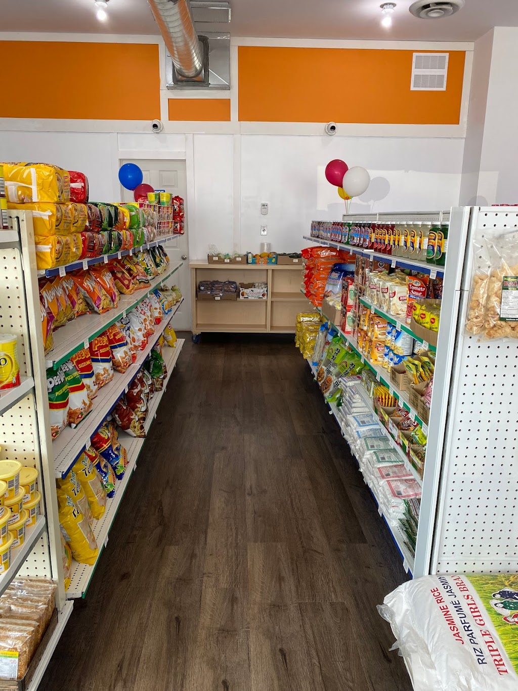 Den&Róisín Filipino Convenience Store | 120A 3 Ave E, Drumheller, AB T0J 0Y4, Canada | Phone: (403) 821-5418