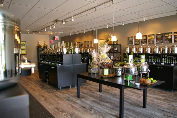 Della Terra | Fresh Olive Oil & Balsamic Tasting Bar | 211 Martindale Rd, St. Catharines, ON L2S 3V7, Canada | Phone: (905) 932-4007