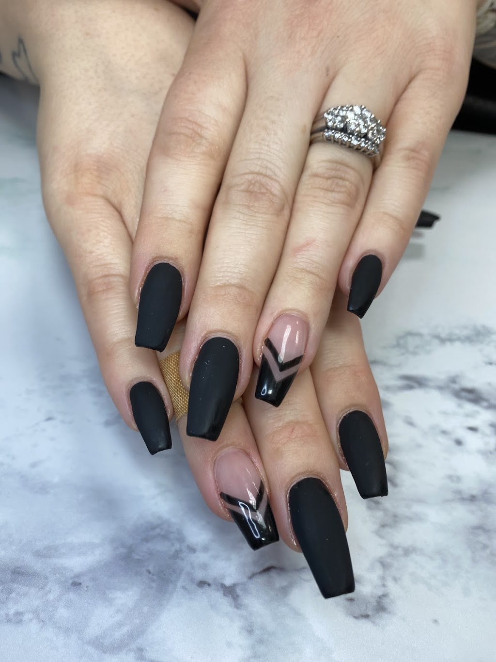 Regal Nails, Salon & Spa | 1280 Steeles Ave E, Milton, ON L9T 6R1, Canada | Phone: (905) 636-0052