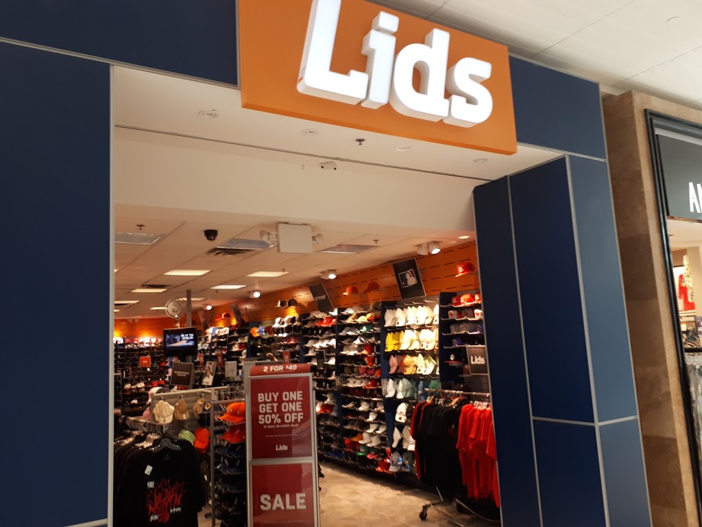 Lids | 17600 Yonge St SPF7, Newmarket, ON L3Y 4Z1, Canada | Phone: (905) 895-6641