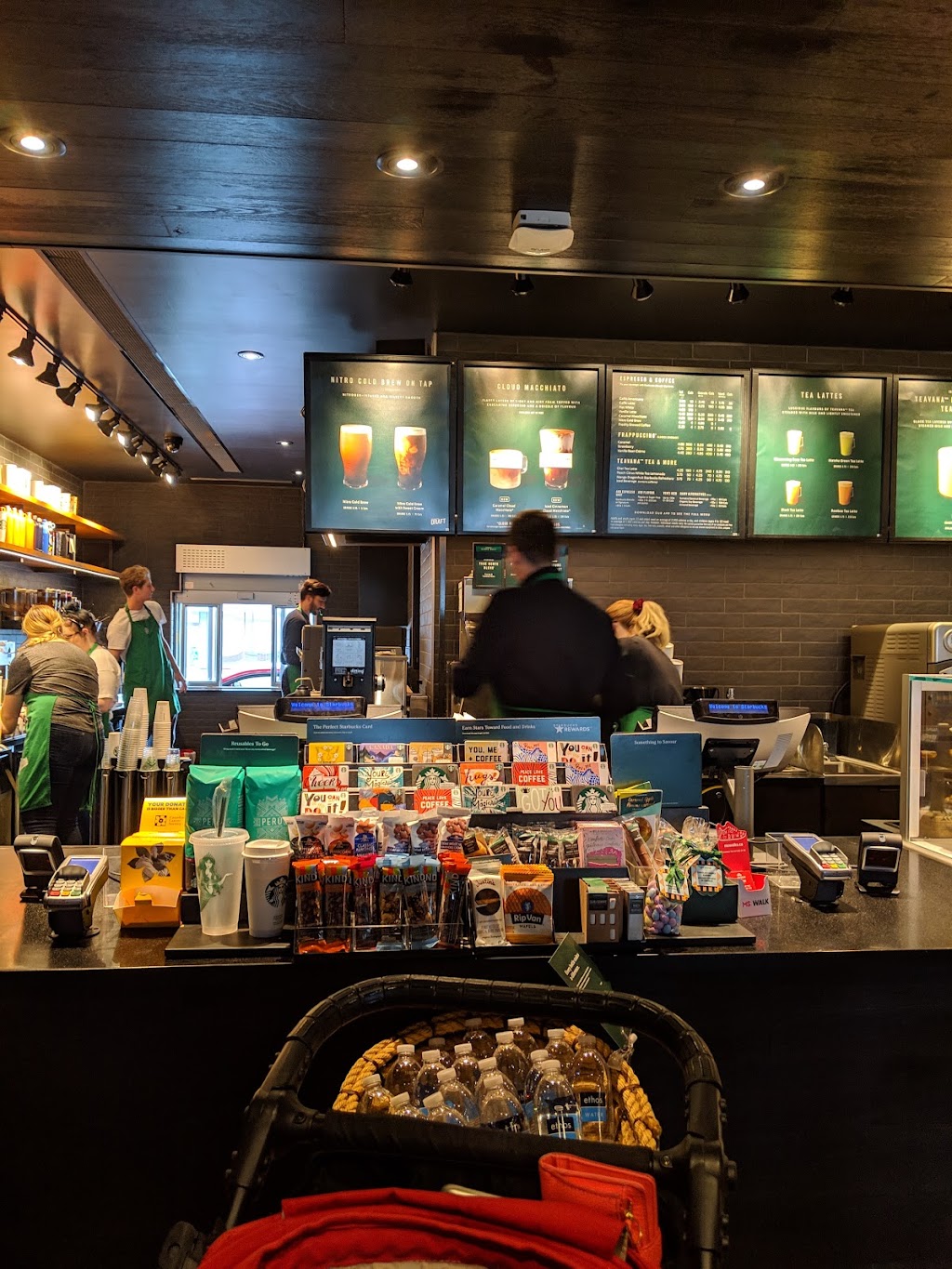 Starbucks | Towne Centre, 550 University Dr W, Lethbridge, AB T1J 4T3, Canada | Phone: (403) 328-3613