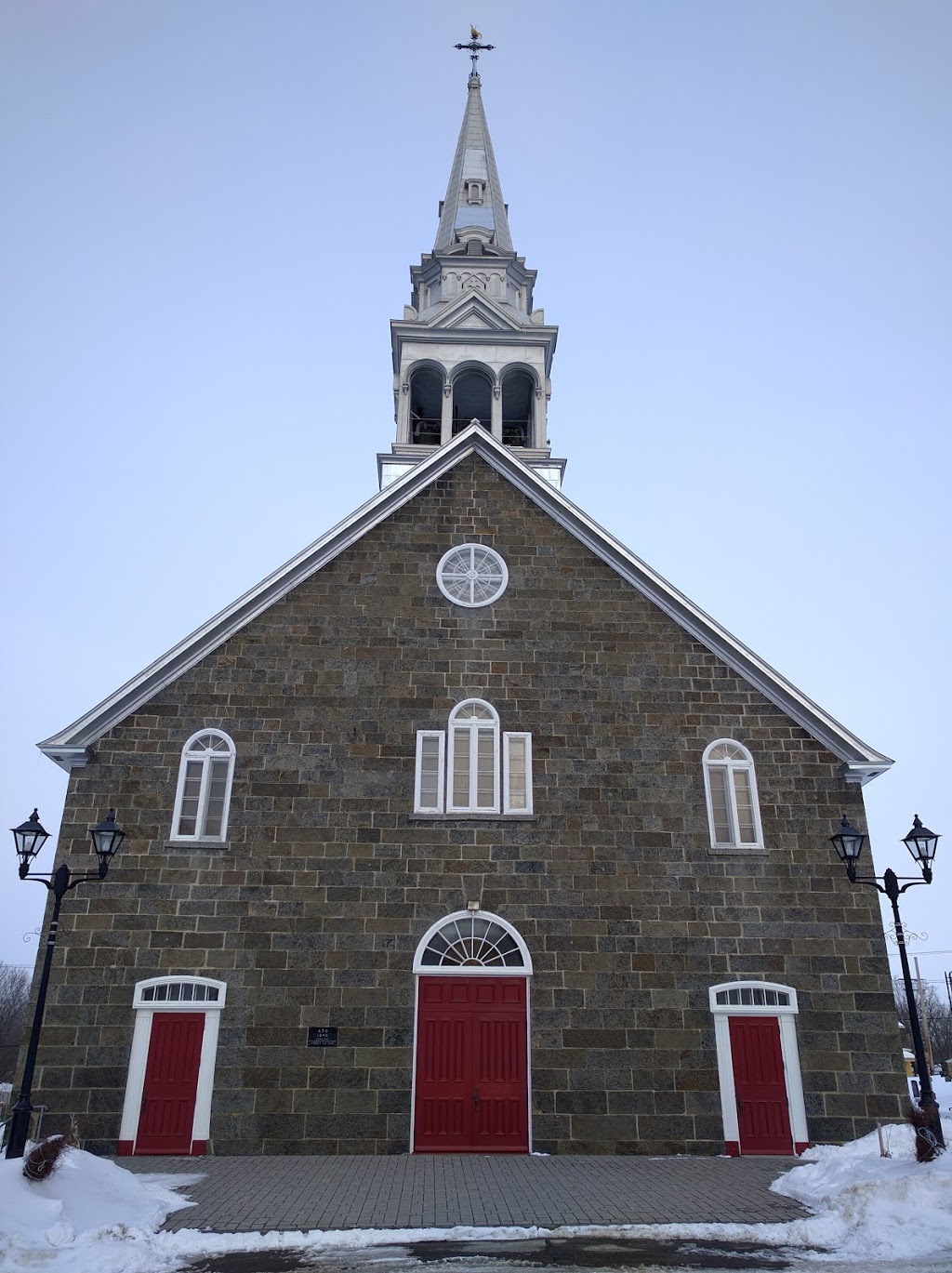 Presbytère St-Jean Chrysostôme | 1012 Rue de lÉglise, Saint-Jean-Chrysostome, QC G6Z 3H4, Canada | Phone: (418) 839-8264