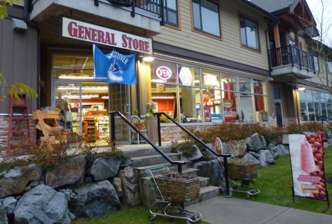 Valleycliffe General Store | 1909 Maple Dr #104, Squamish, BC V8B 0C2, Canada | Phone: (604) 892-5421