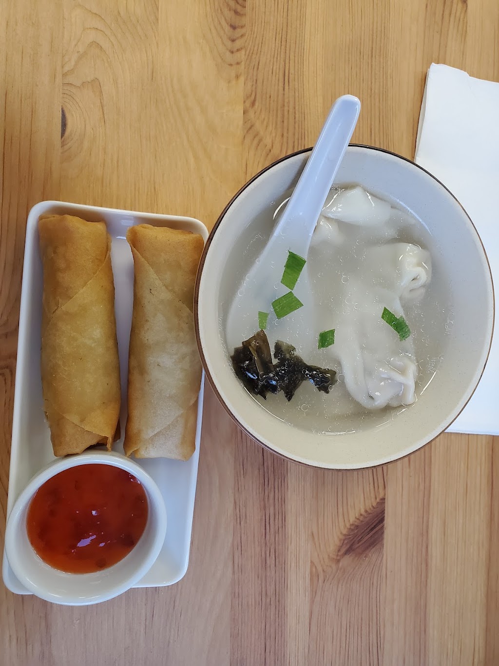 P23 Dumplings-The Point | 2543 Rue Centre, Montréal, QC H3K 1J9, Canada | Phone: (514) 973-2543