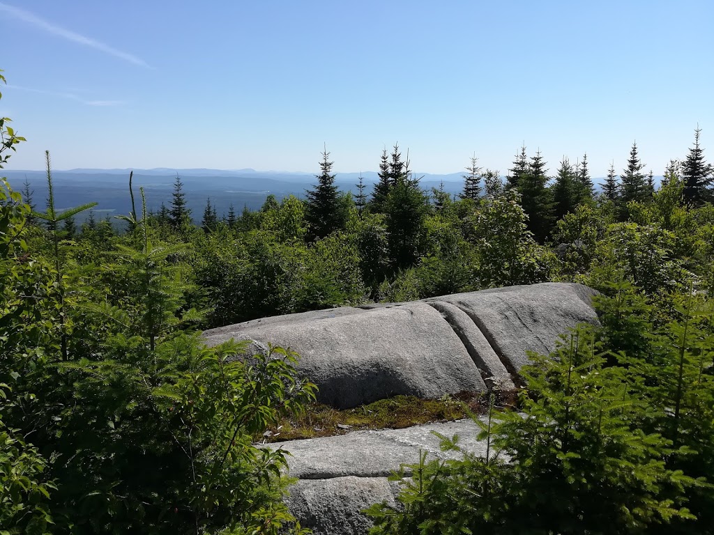 Hereford summit | Saint-Herménégilde, Quebec, QC J0B 2W0, Canada