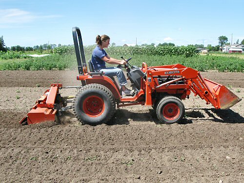 Hirtle Tractor Services Inc. | 32 Allison Ave, Amherst, NS B4H 3V5, Canada | Phone: (902) 669-3911