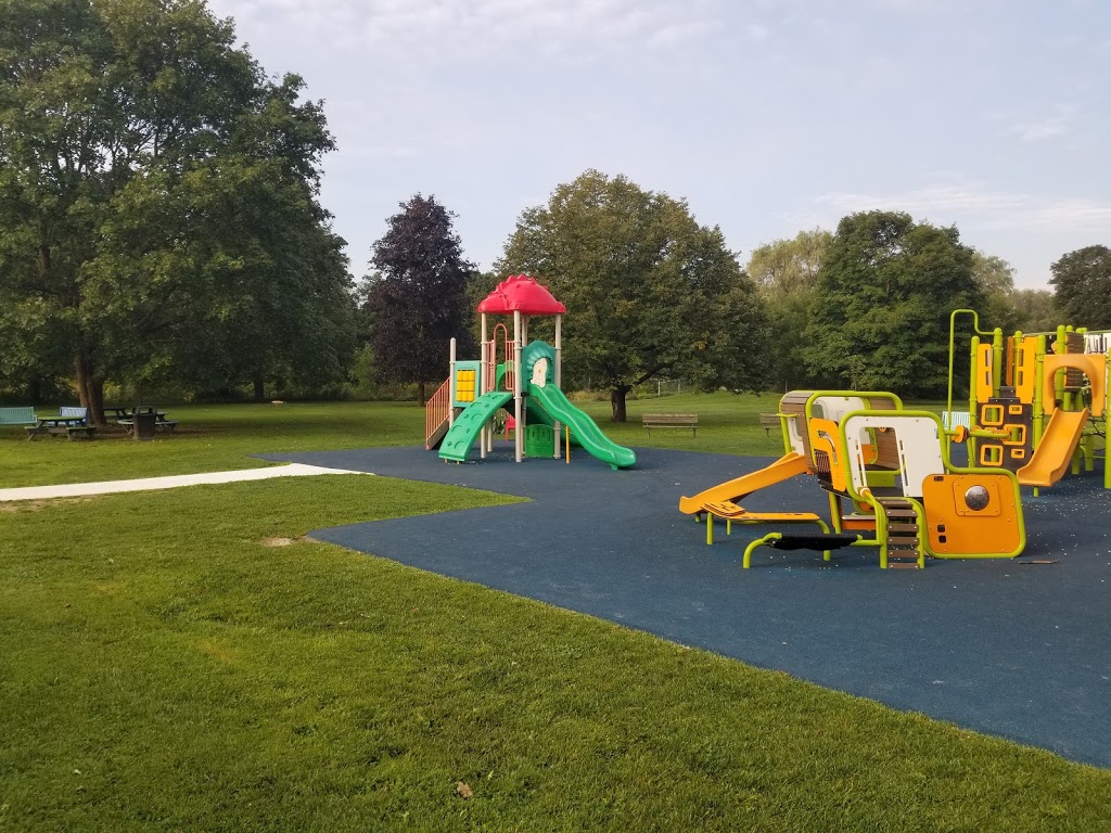 Splash Pad | 2 George St, Elmira, ON N3B 2Y6, Canada | Phone: (519) 669-1647