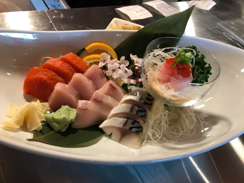 Sushi Langford (Belmont Market) | #106-3016 Merchant Way, Langford, BC V9B 0X1, Canada | Phone: (250) 590-9303