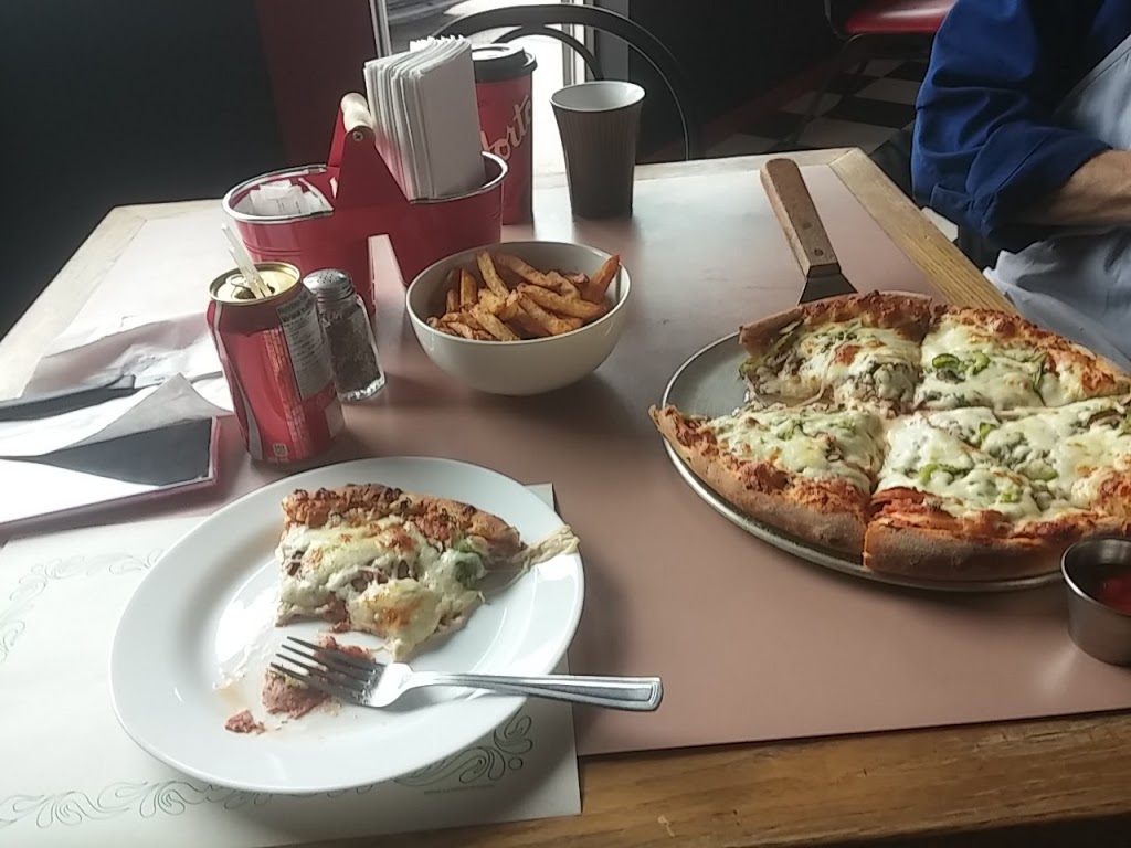 Pizzeria Rock n Roll | 5374 Rue de Courcelette, Trois-Rivières, QC G8Y 3T9, Canada | Phone: (819) 840-3332