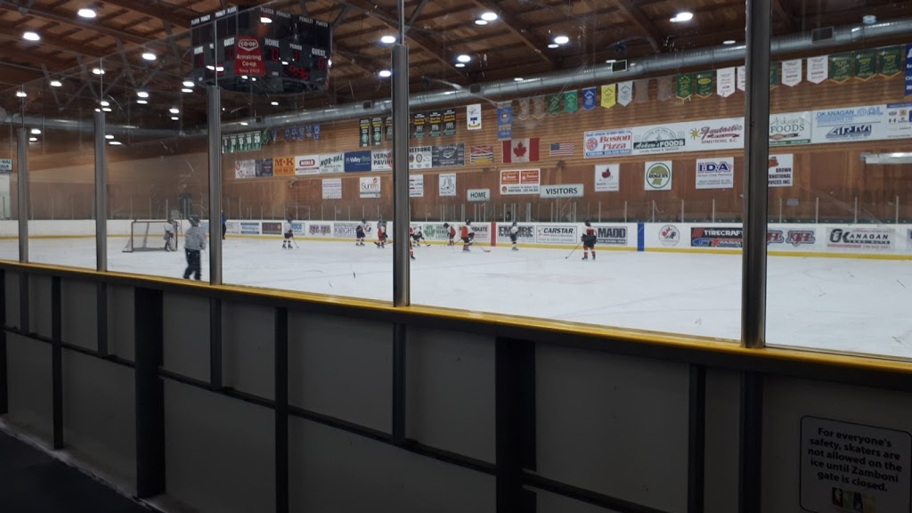 Canlan Ice Sports | 3351 Park Dr, Armstrong, BC V0E 1B0, Canada | Phone: (250) 546-9456