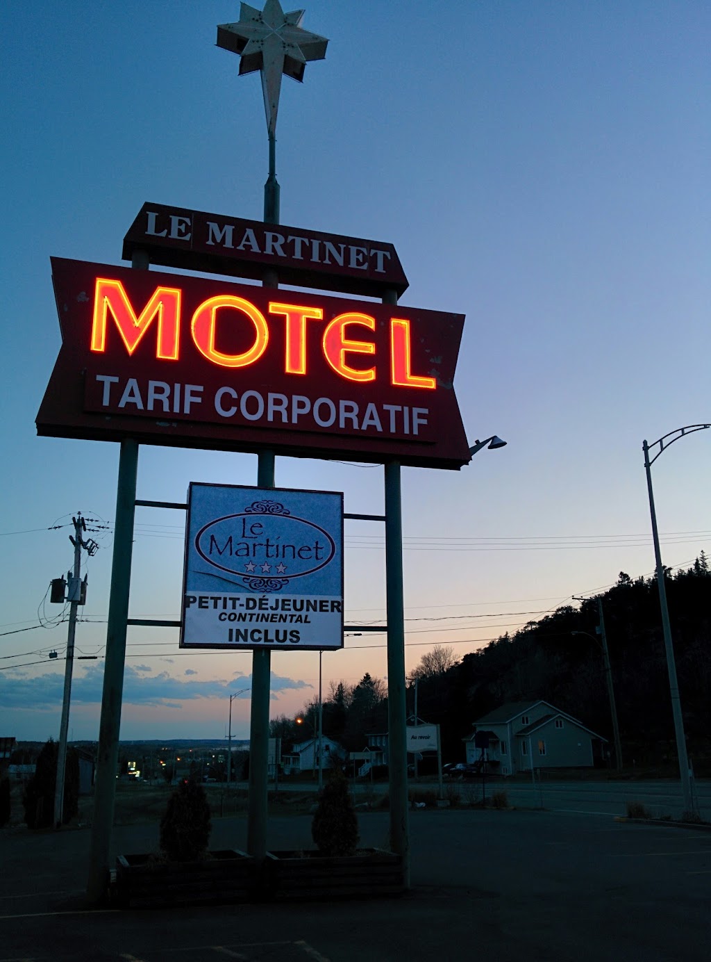 Motel le Martinet | 120 QC-230, La Pocatière, QC G0R 1Z0, Canada | Phone: (418) 856-3904