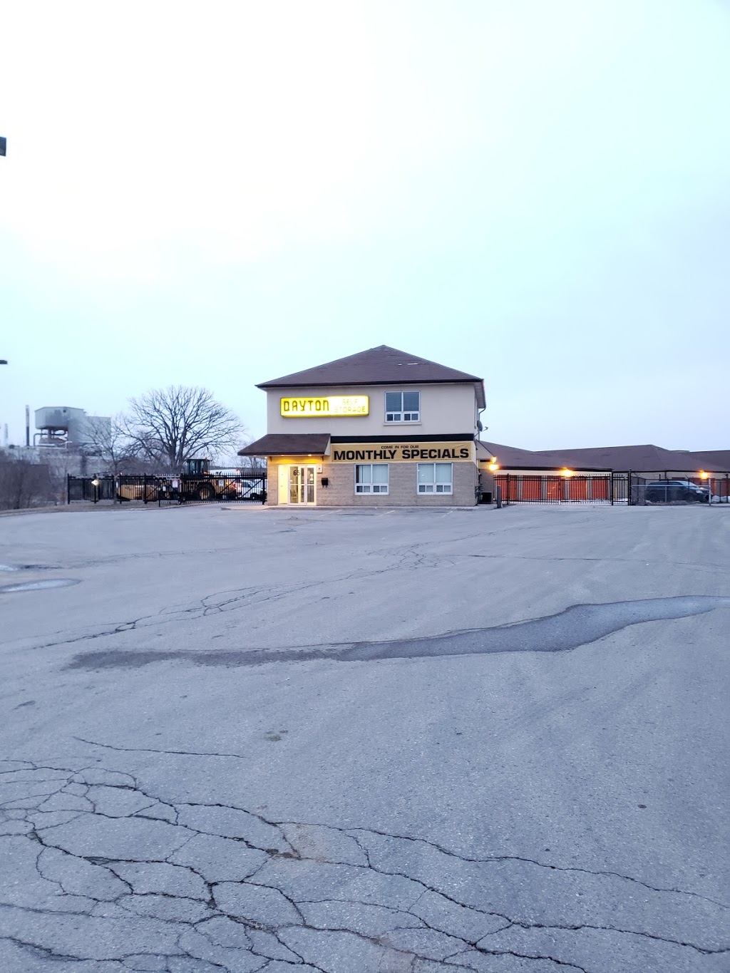 Dayton Self Storage | 65 Progress Ave, Scarborough, ON M1P 2Y7, Canada | Phone: (416) 321-5500