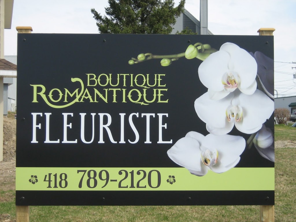 Boutique Romantique | 114 Chemin Métivier, Saint-Damien-de-Buckland, QC G0R 2Y0, Canada | Phone: (418) 789-2121