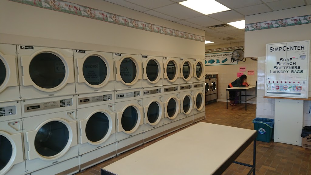 Laundromat | 1 Mall Dr, Parry Sound, ON P2A 3A9, Canada | Phone: (705) 746-6357