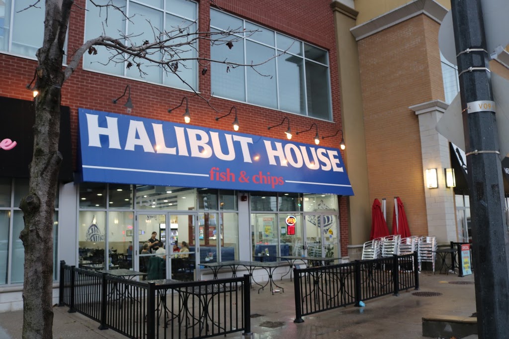 Halibut House Fish & Chips Thornhill | 11 Disera Dr #120, Thornhill, ON L4J 0A7, Canada | Phone: (905) 889-8484