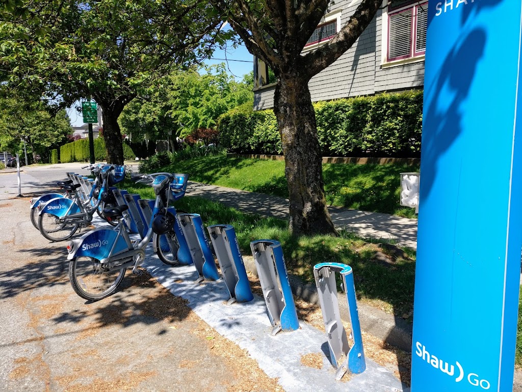 Mobi Bike Station 0132 - 14th & Ontario | Mount Pleasant, BC V5T 2Y6, Canada | Phone: (778) 655-1800