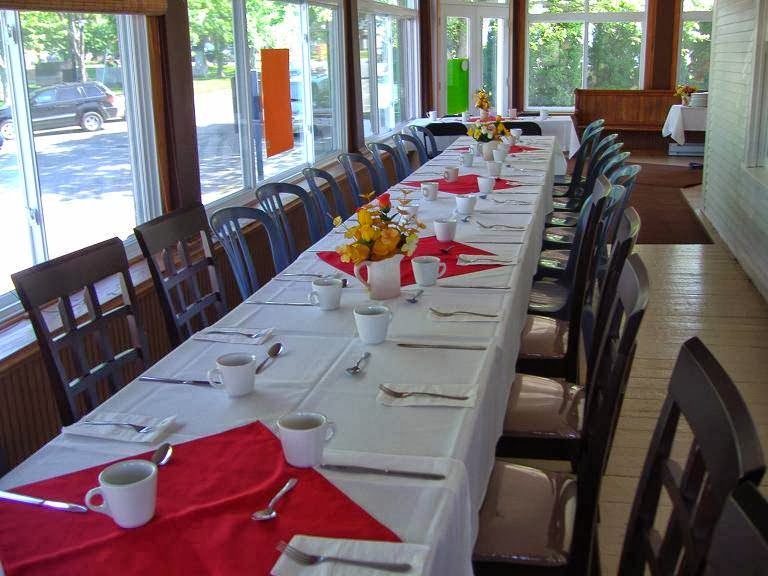 Auberge De La Chanterelle | 285 Rue Guertin, Disraeli, QC G0N 1E0, Canada | Phone: (418) 449-5172