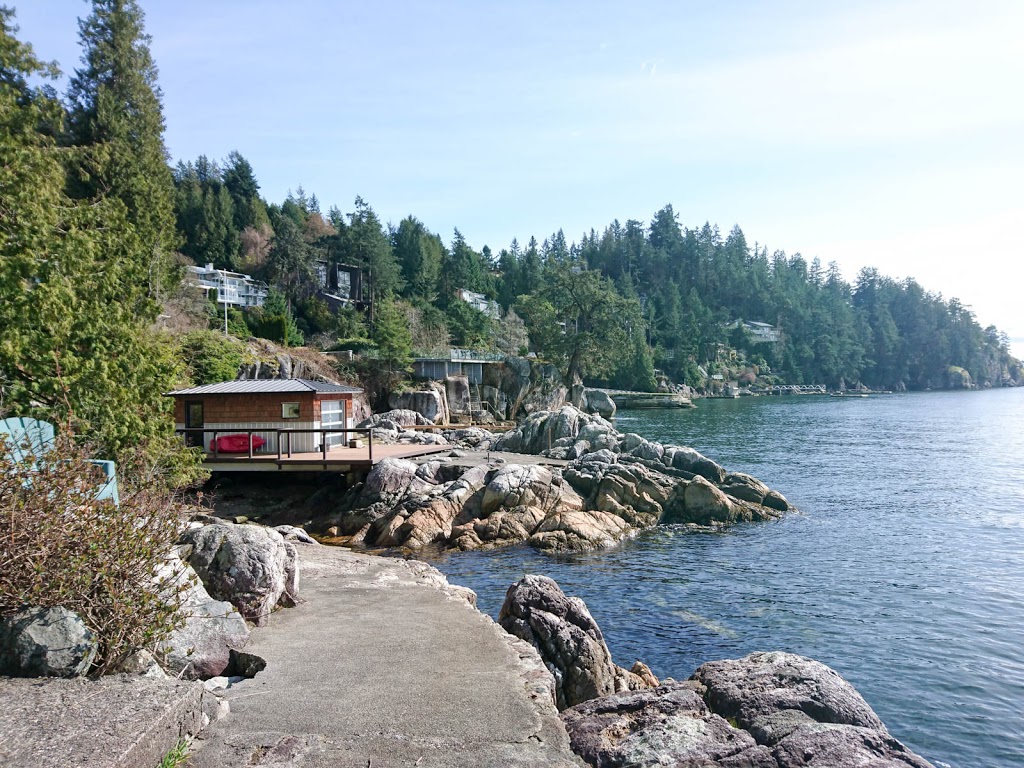 Gulf Place Park | 5240-5210 Gulf Pl, West Vancouver, BC V7W 2V9, Canada | Phone: (604) 925-7200