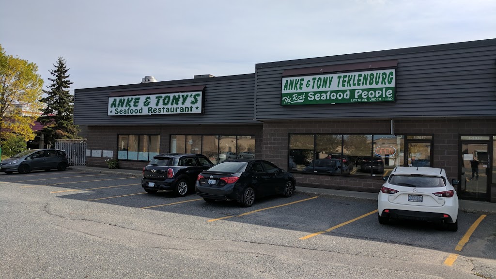 Anke & Tonys Seafood Restaurant | 2037 Long Lake Rd Unit 3&4, Sudbury, ON P3E 6J9, Canada | Phone: (705) 523-4567