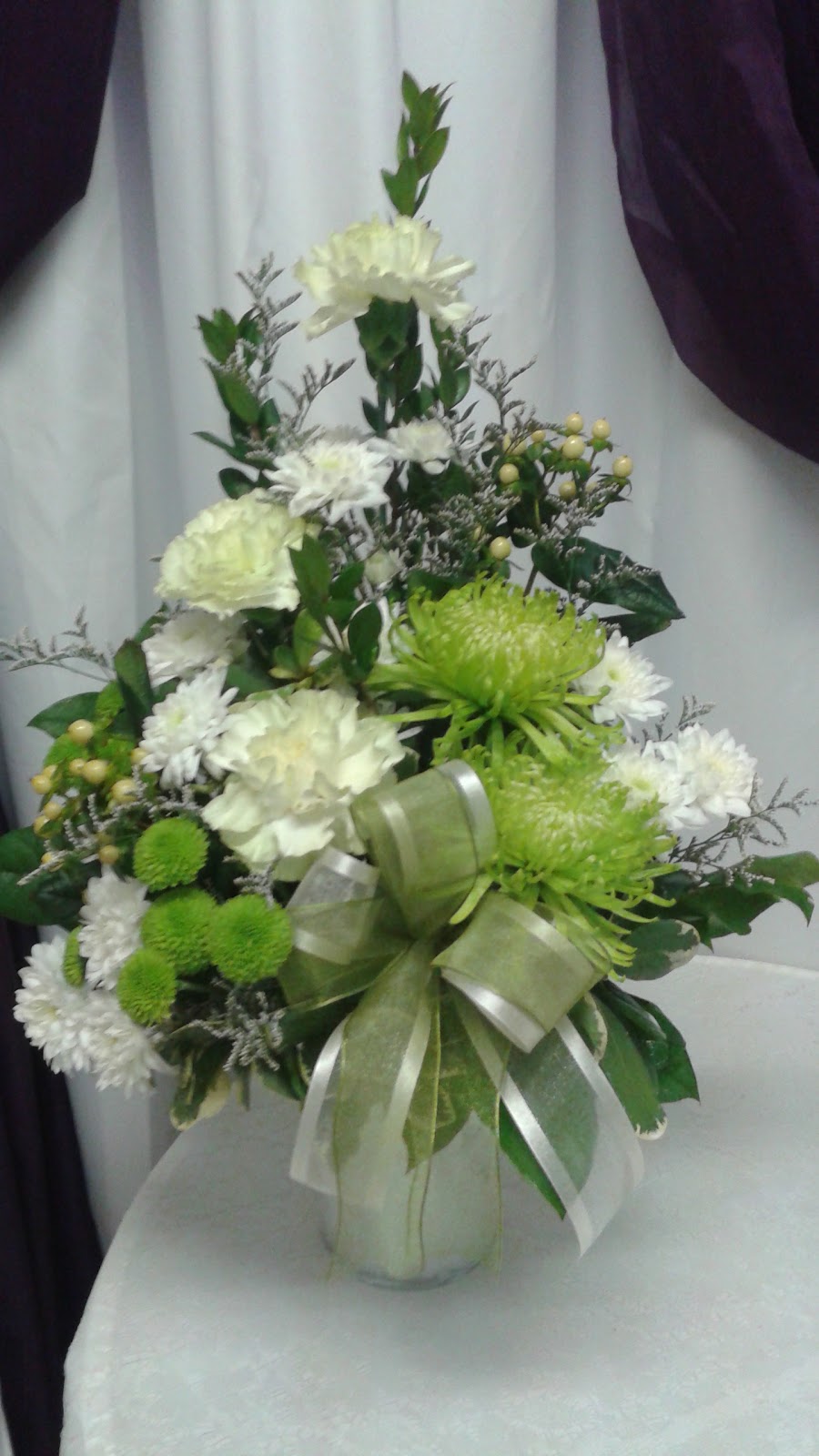 Flowers by Lady Di | 158 Victoria St E, Alliston, ON L9R 1K6, Canada | Phone: (705) 435-4535